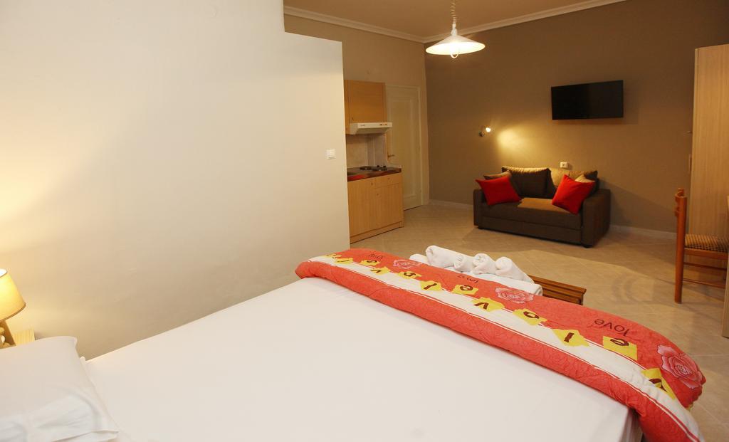 Mironi & Victoria Hotel Limenas  Pokój zdjęcie